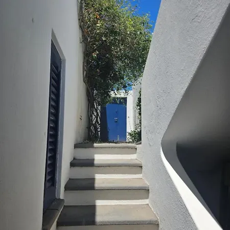A Casa Di Ale Στρόμπολι